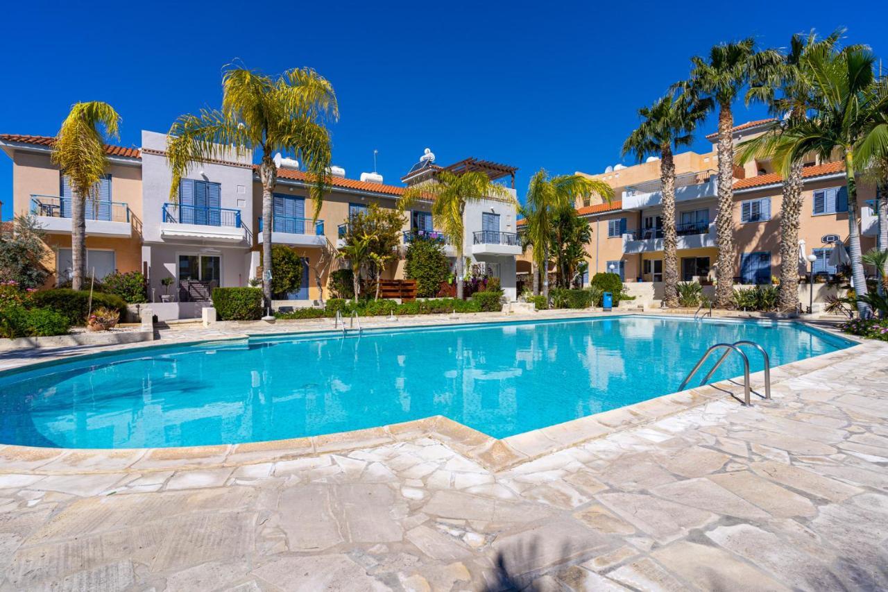 Paphos Summer Breeze Holiday Apartment With Pool מראה חיצוני תמונה