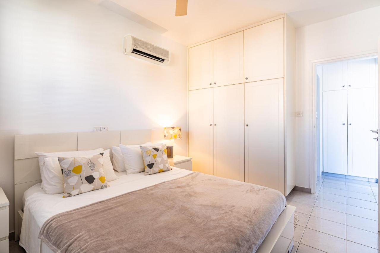Paphos Summer Breeze Holiday Apartment With Pool מראה חיצוני תמונה